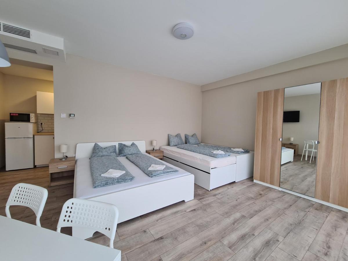 Oet Fenyo Apartmanhaz シオーフォク エクステリア 写真